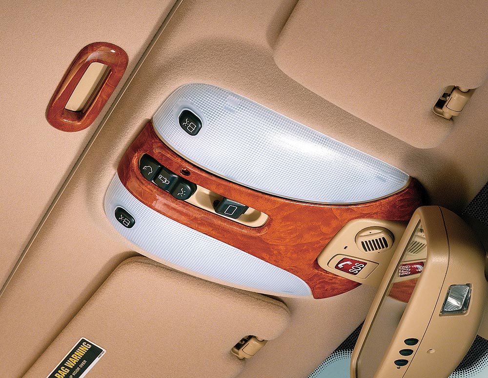 Mercedes® Overhead Map Light Cover, Burlwood, 1-Hole Sensor, 2000-2006 (220)