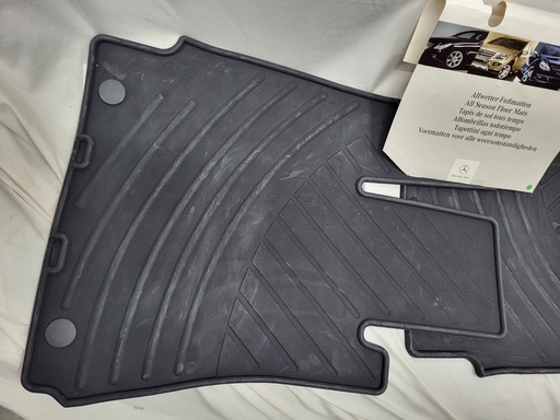 [218891] Mercedes® OEM Floor Mats, All-Season, 4-Piece, Black, 2007-2014 (216), 6-6-68-8622-28
