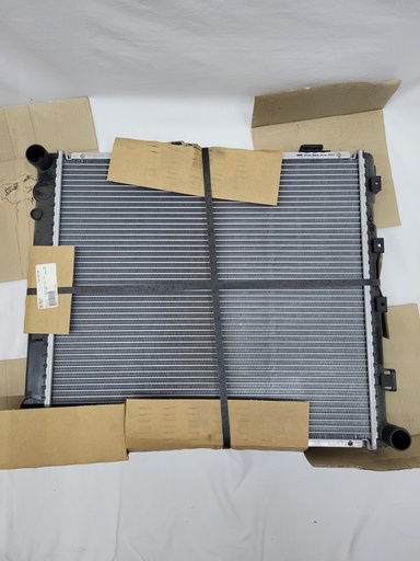 [357537] Mercedes® Engine Cooling Radiator, 1986-1994 (124)